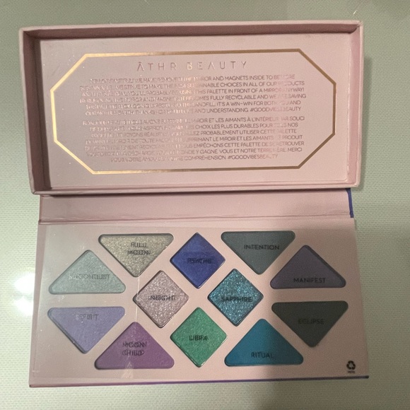 ATHR Moonlight Crystal Palette - Picture 5 of 10
